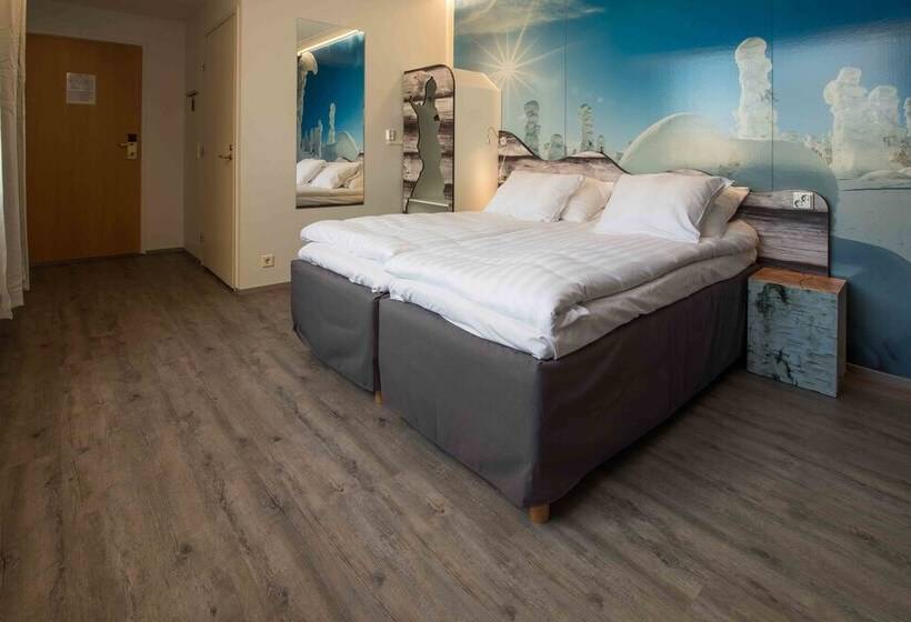 فندق Li Uninen Loviisa