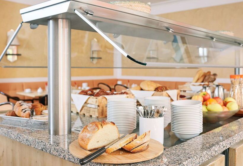 Living Hotel Am Olympiapark