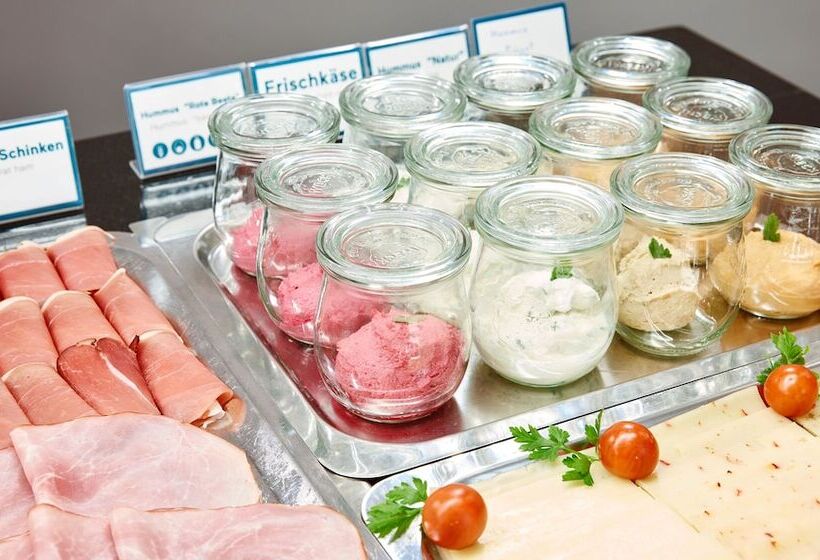 Living Hotel Am Olympiapark