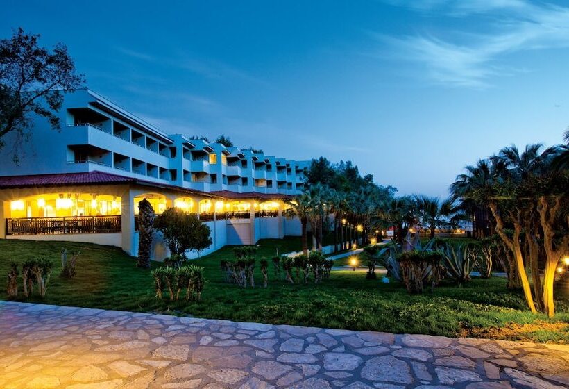 בית מלון כפרי Melas Holiday Village