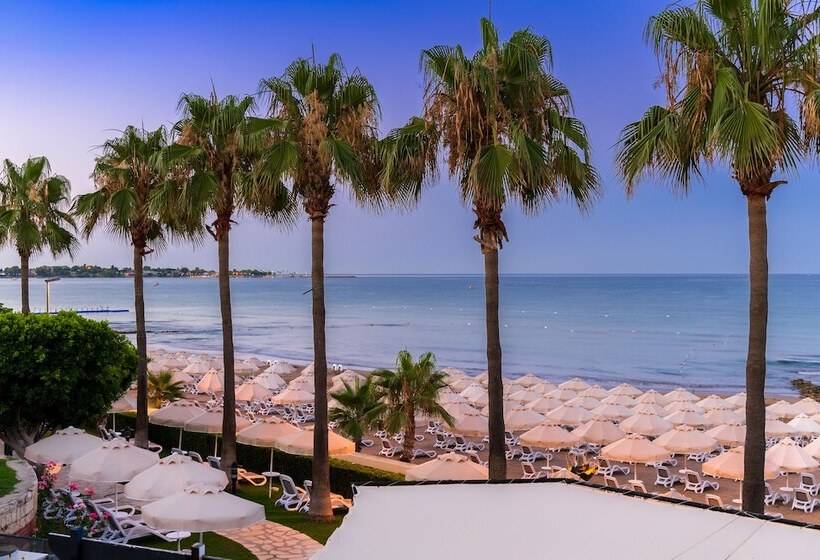 בית מלון כפרי Melas Holiday Village