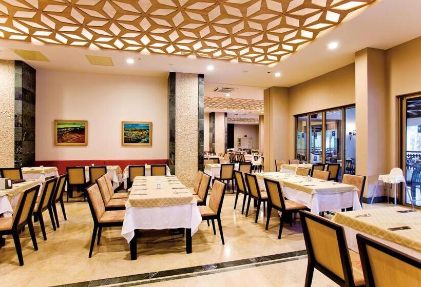 בית מלון כפרי Melas Holiday Village