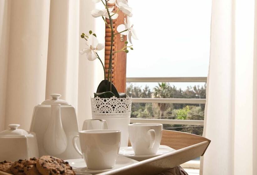 בית מלון כפרי Minavra