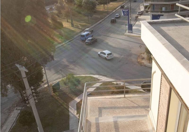 בית מלון כפרי Minavra