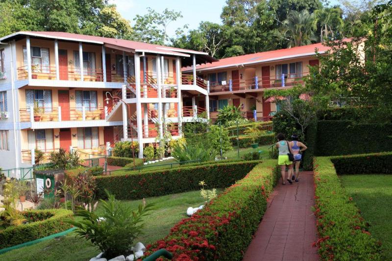 ホテル Nahomi Divisamar By Lhr