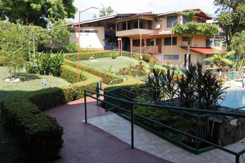 ホテル Nahomi Divisamar By Lhr