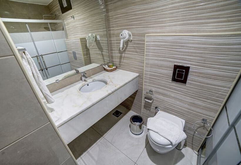 Nairoukh Hotel Aqaba