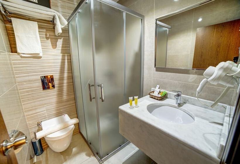 Nairoukh Hotel Aqaba