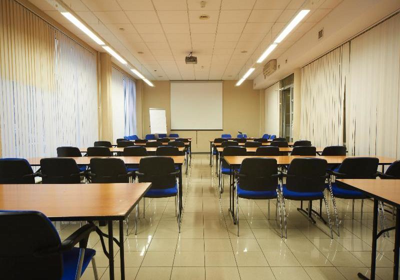 Отель Neptun Business