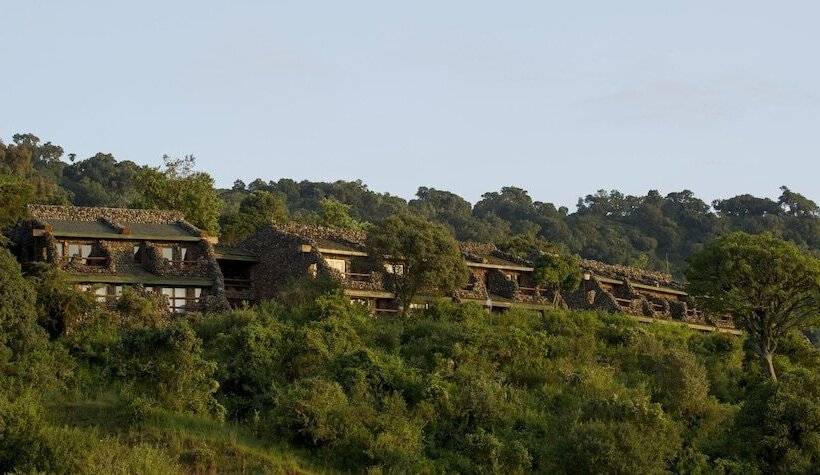 هتل Ngorongoro Serena Safari Lodge