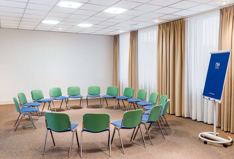 בית מלון כפרי NH Dortmund