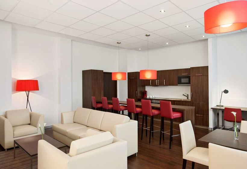 בית מלון כפרי NH Frankfurt Airport West