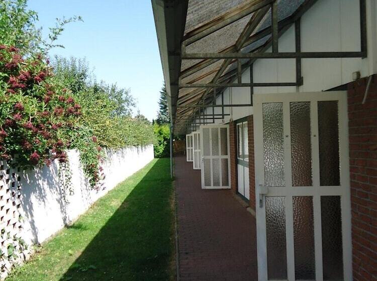 ホテル Ottersleben