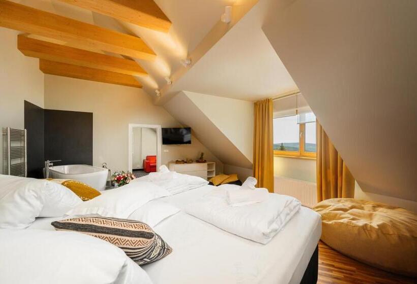 هتل Premier  Adults Only