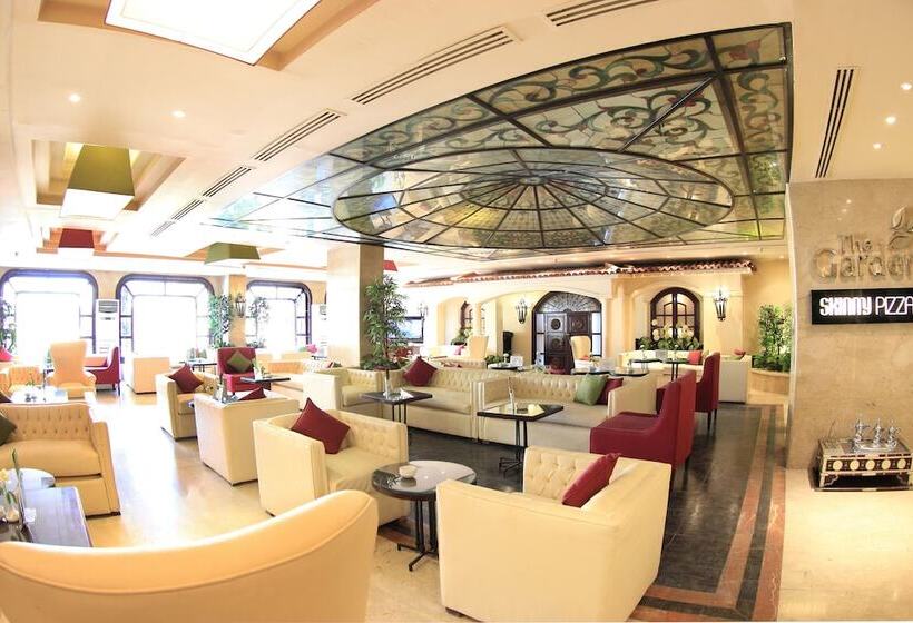 Pyramisa Suites Hotel Cairo