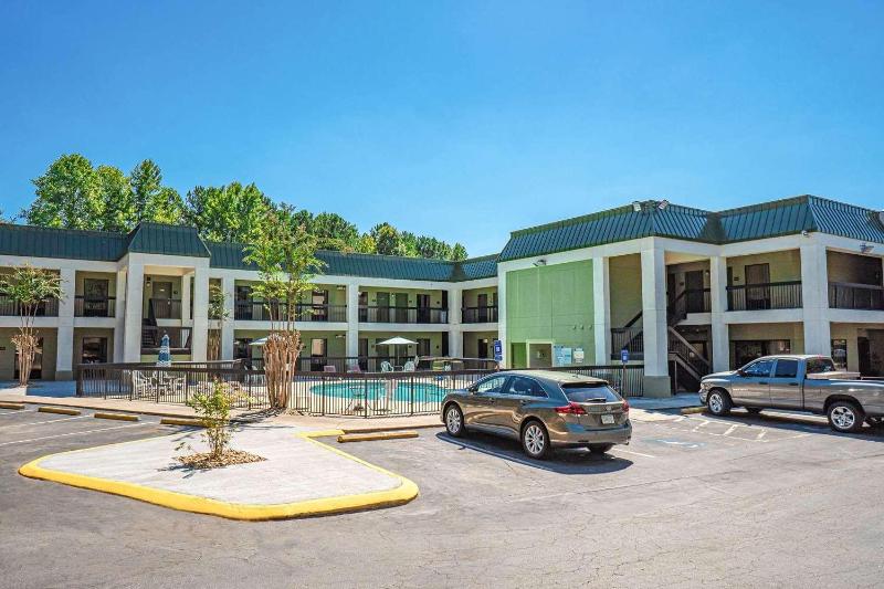 فندق Quality Inn & Suites Near Six Flags   Austell