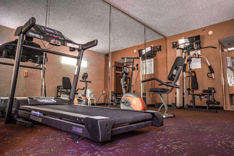 هتل Quality Inn & Suites Near Six Flags   Austell