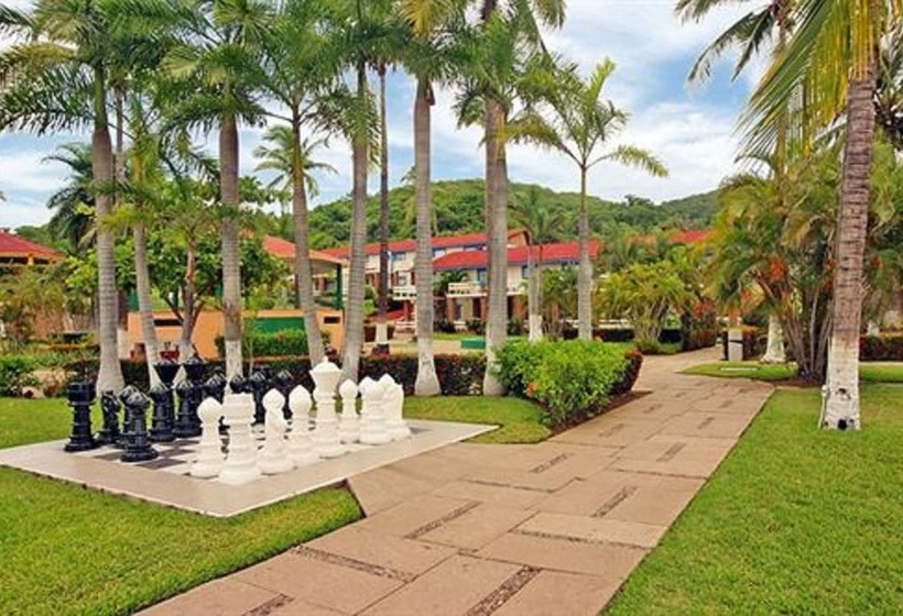 בית מלון כפרי Qualton Club Ixtapa All Inclusive