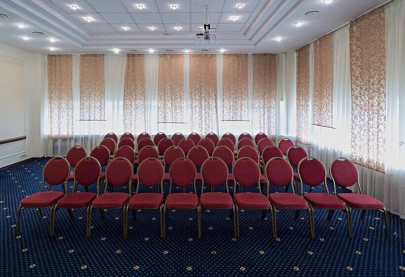 Radisson Slavyanskaya Hotel And Business Centre, Moscow