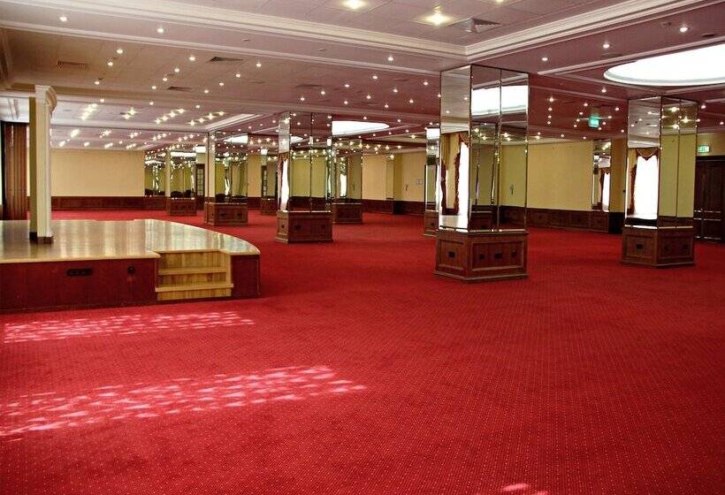 Radisson Slavyanskaya Hotel And Business Centre, Moscow