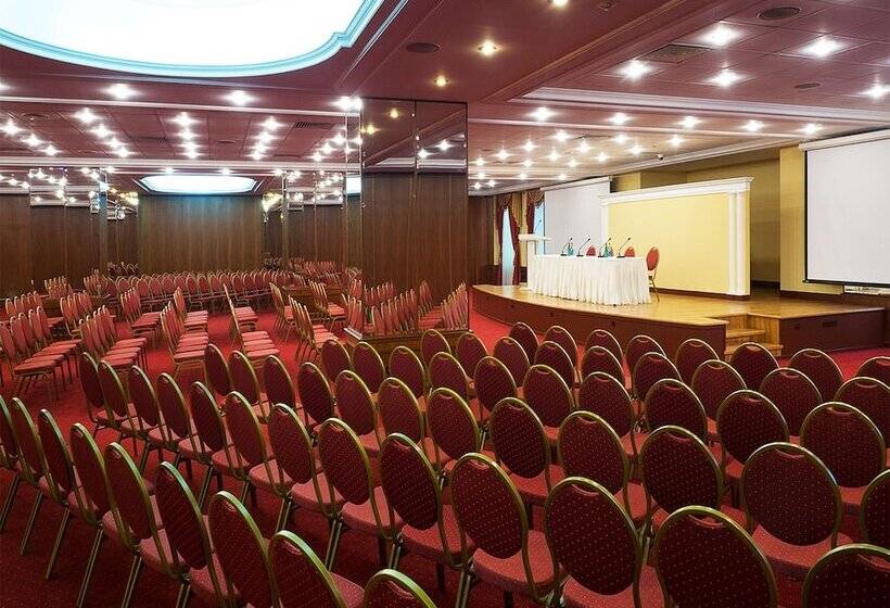 Radisson Slavyanskaya Hotel And Business Centre, Moscow