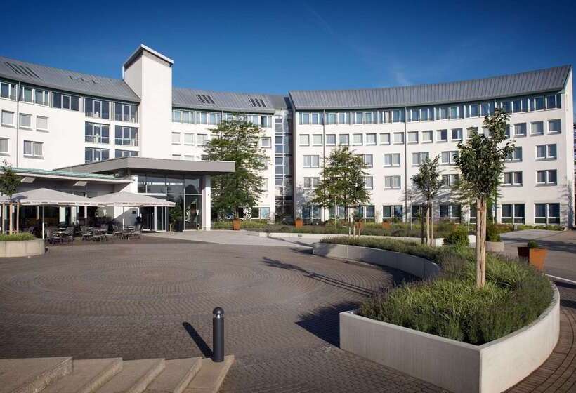 호텔 Ramada By Wyndham Dresden