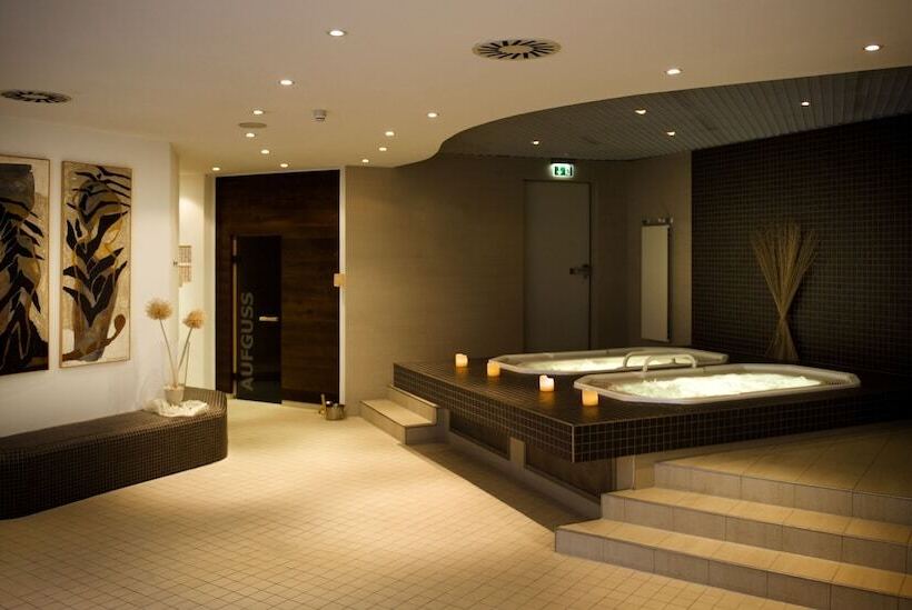 호텔 Ramada By Wyndham Dresden