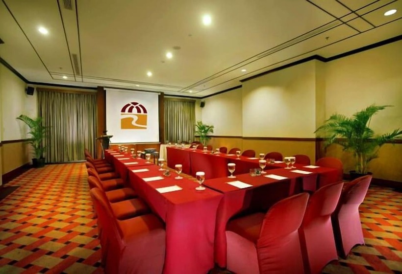 Redtop Hotel & Convention Center