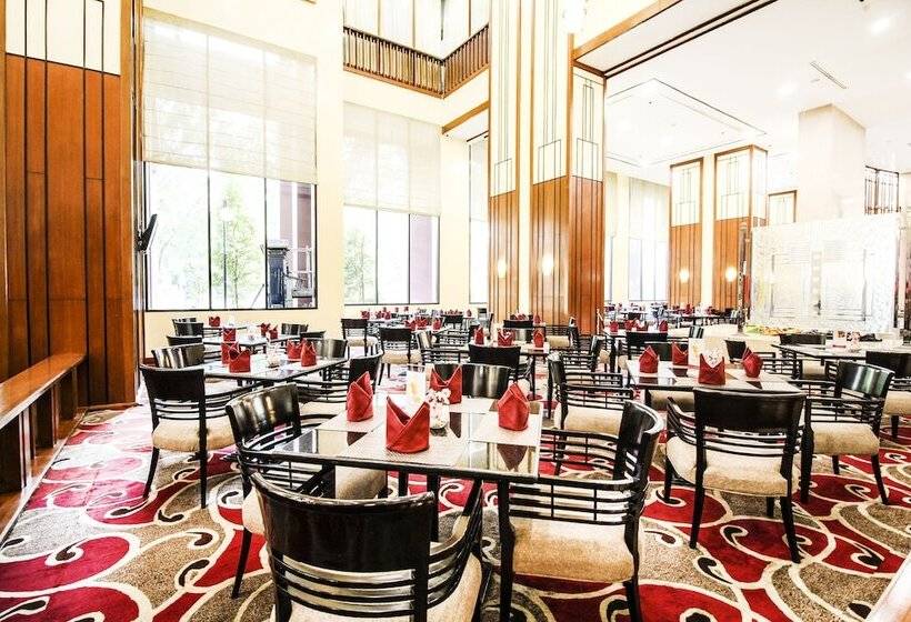 Redtop Hotel & Convention Center