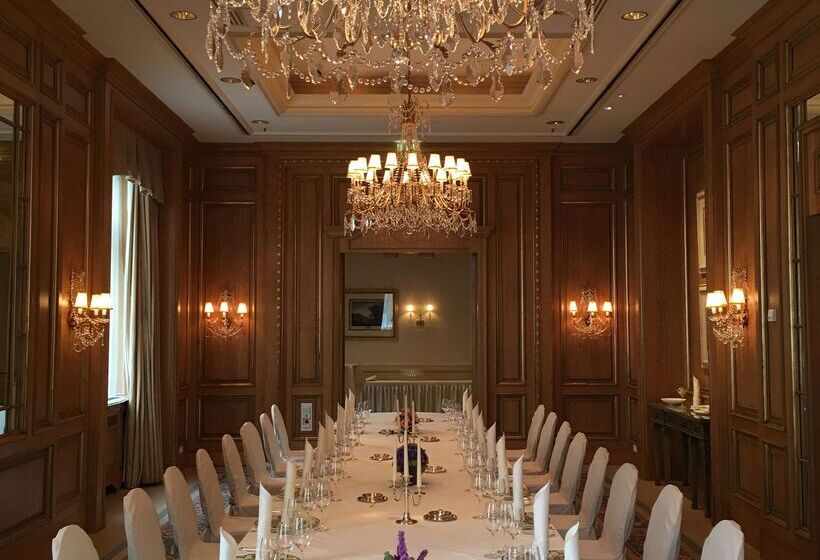 هتل Regent Berlin, An Ihg