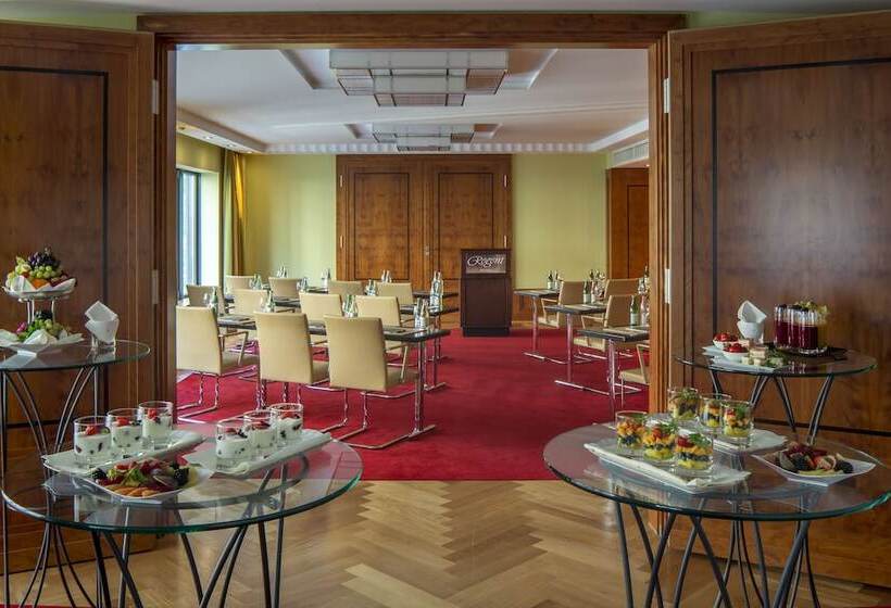 هتل Regent Berlin, An Ihg