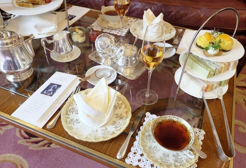 هتل Regent Berlin, An Ihg