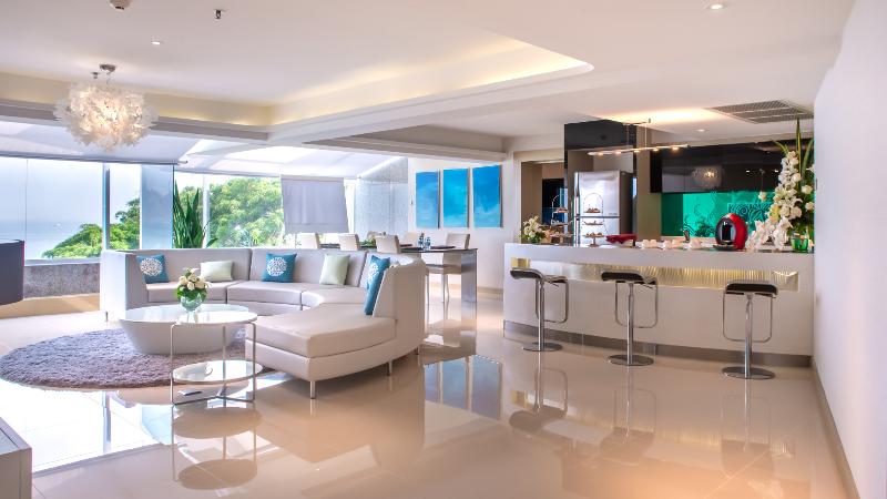 هتل Royal Wing Suites & Spa Pattaya