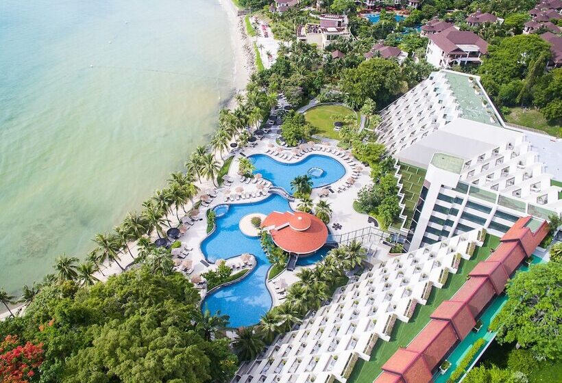 Отель Royal Wing Suites & Spa Pattaya