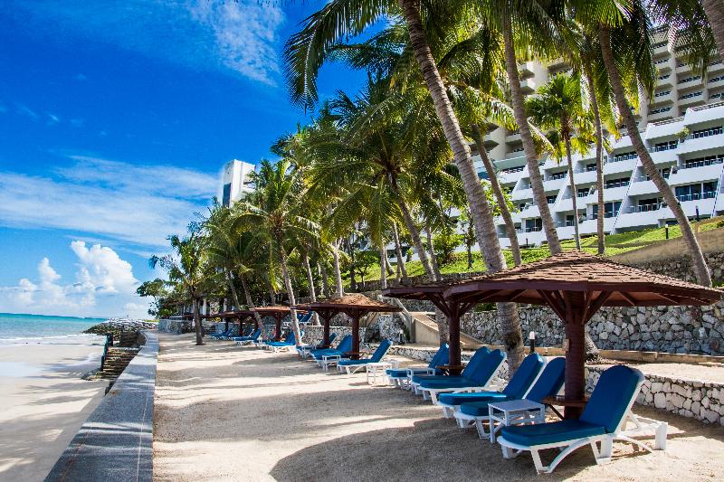 Отель Royal Wing Suites & Spa Pattaya