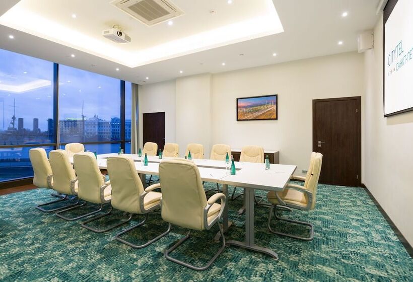 فندق Saint Petersburg