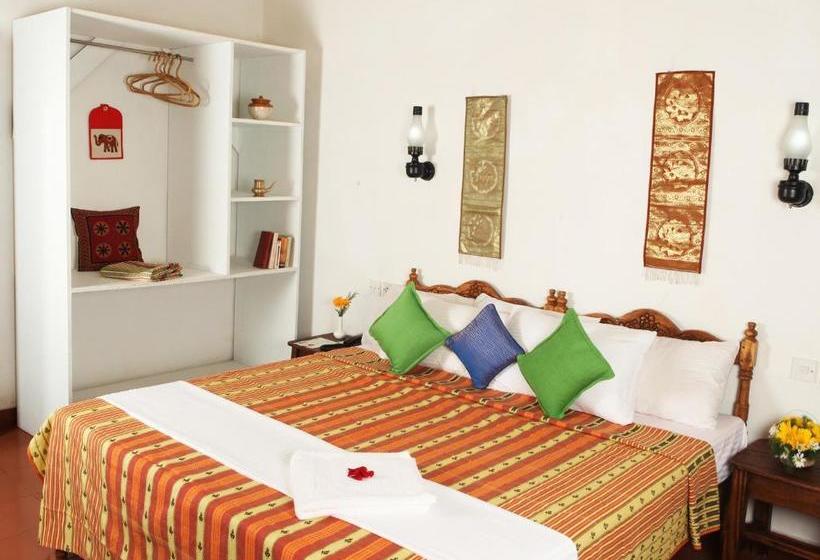 هتل Soma Palmshore