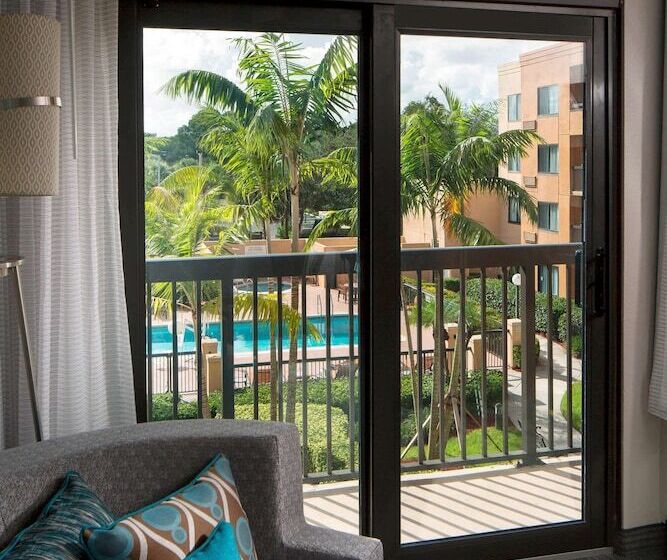 فندق Sonesta Select Boca Raton Town Center