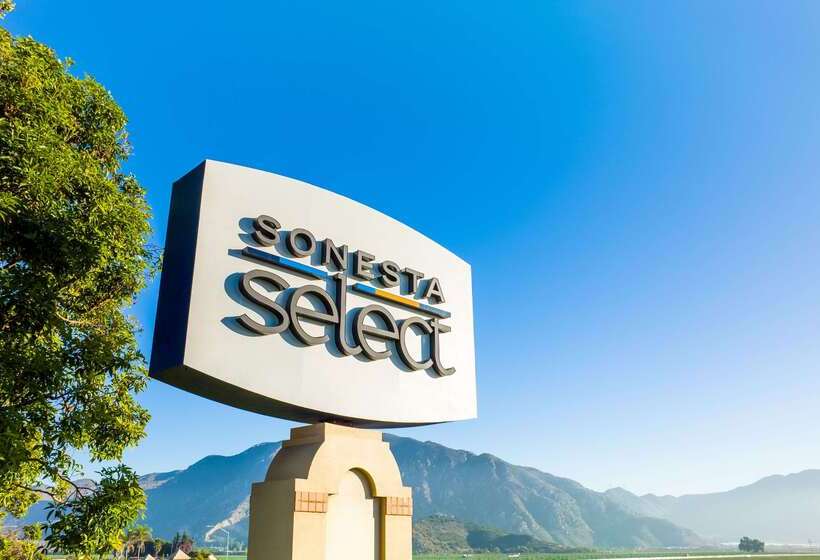 هتل Sonesta Select Camarillo