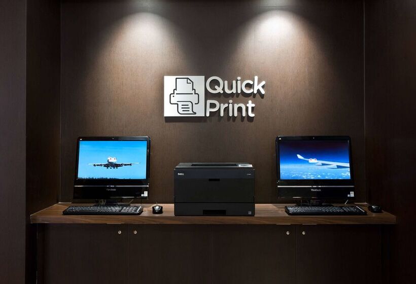 ホテル Sonesta Select Camarillo