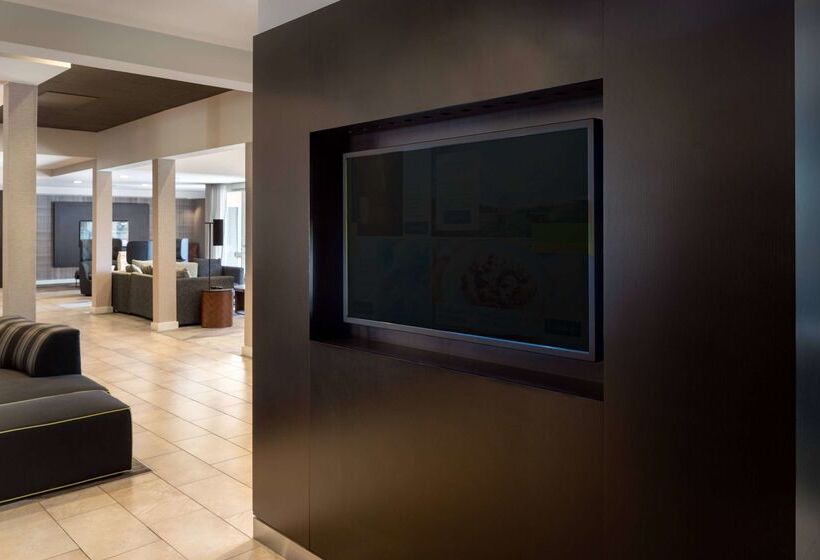 ホテル Sonesta Select Camarillo