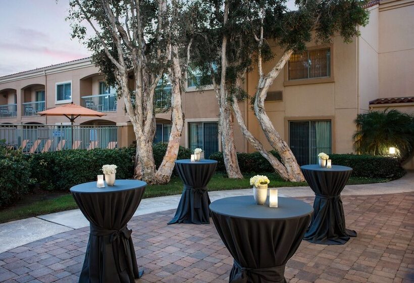 ホテル Sonesta Select Camarillo