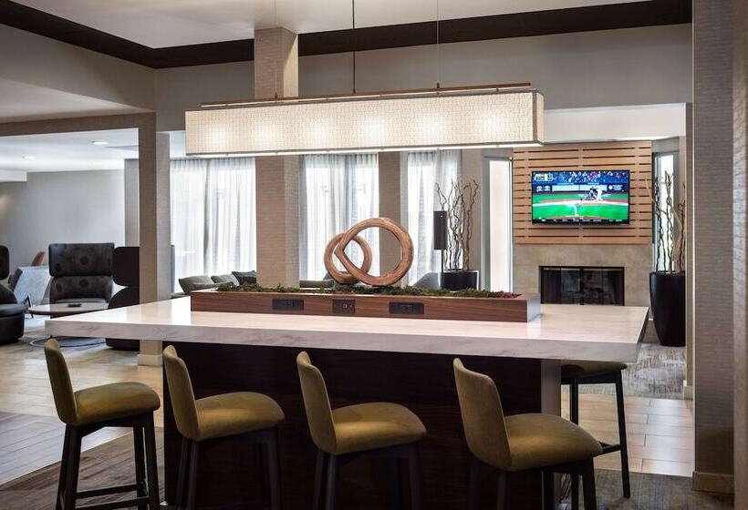 ホテル Sonesta Select Camarillo