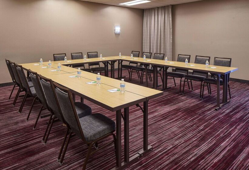 فندق Sonesta Select Miami Lakes