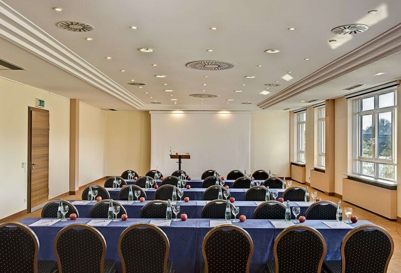 Sorat Insel Hotel Regensburg