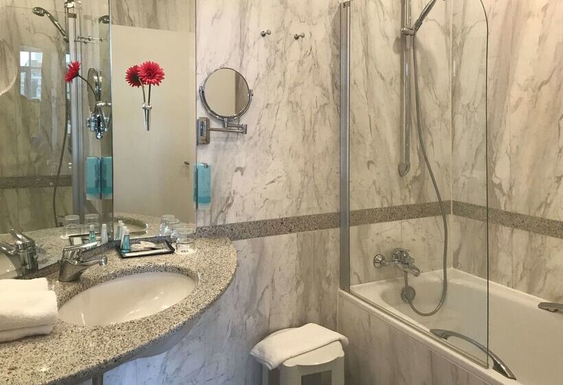 Sorat Insel Hotel Regensburg