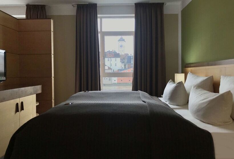 Sorat Insel Hotel Regensburg