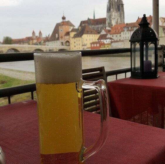 Sorat Insel Hotel Regensburg