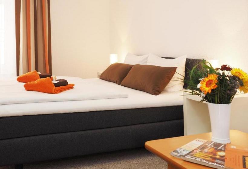 Отель Stadt Berlin