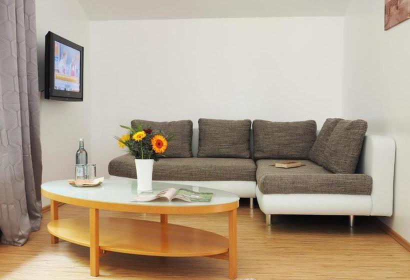 Отель Stadt Berlin